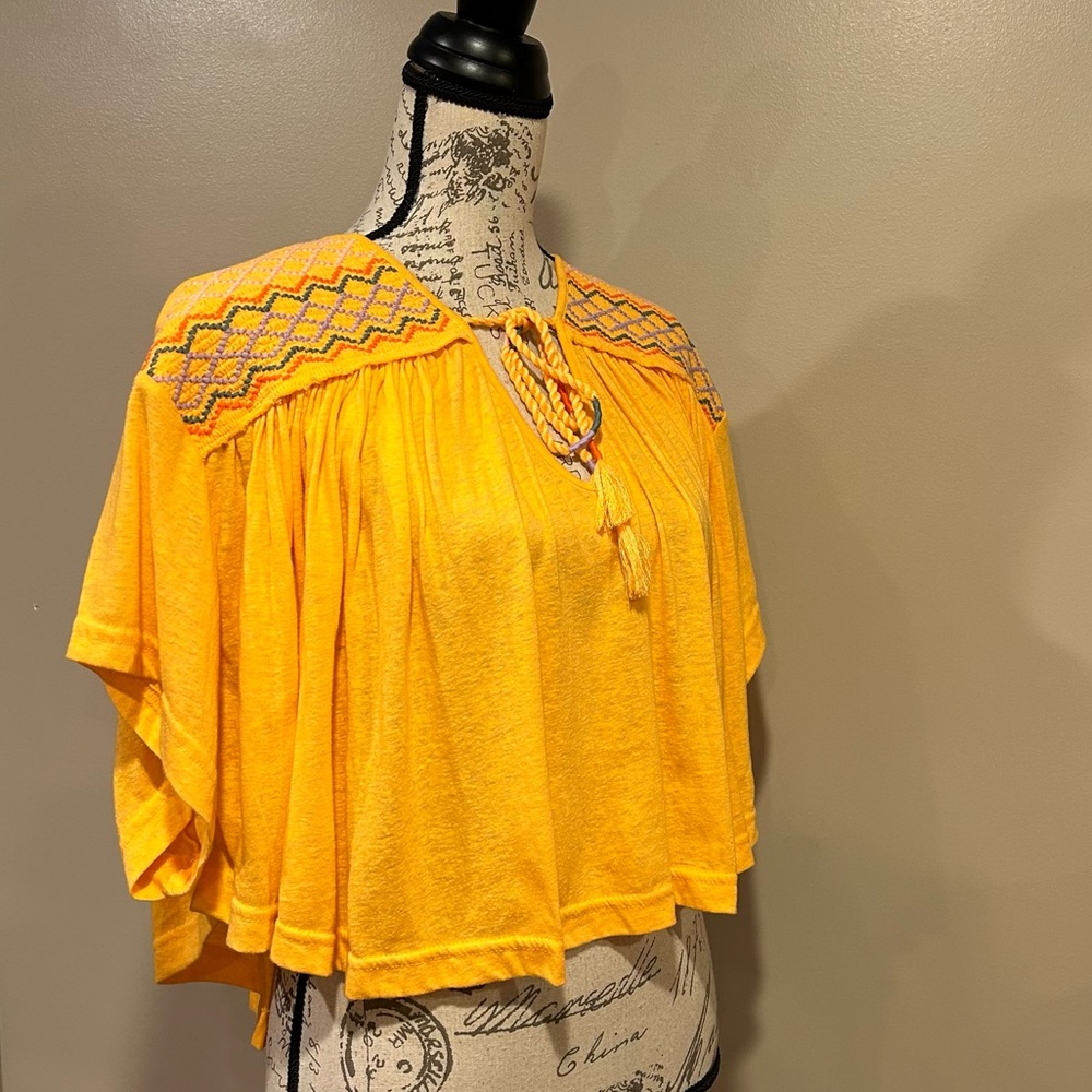 Free People Market Embroidery Tassel Tie Dolman Sleeve Top - Picture 14 of 15
